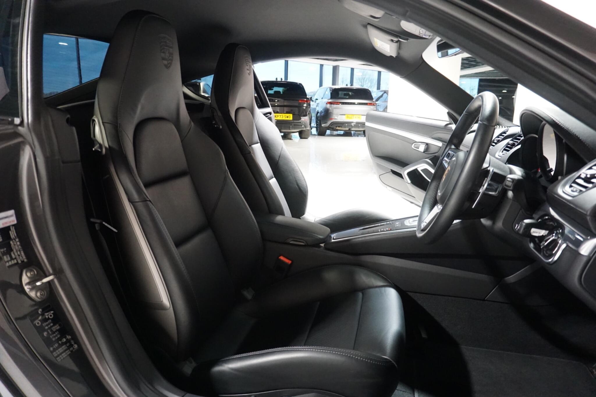 Porsche 718 Cayman 2.0T Style Edition Coupe 2dr Petrol PDK Euro 6 (s/s) (300 ps)